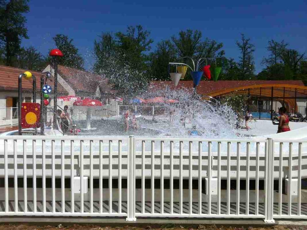 Hotel La Grande Tortue Candé-sur-Beuvron Exterior foto